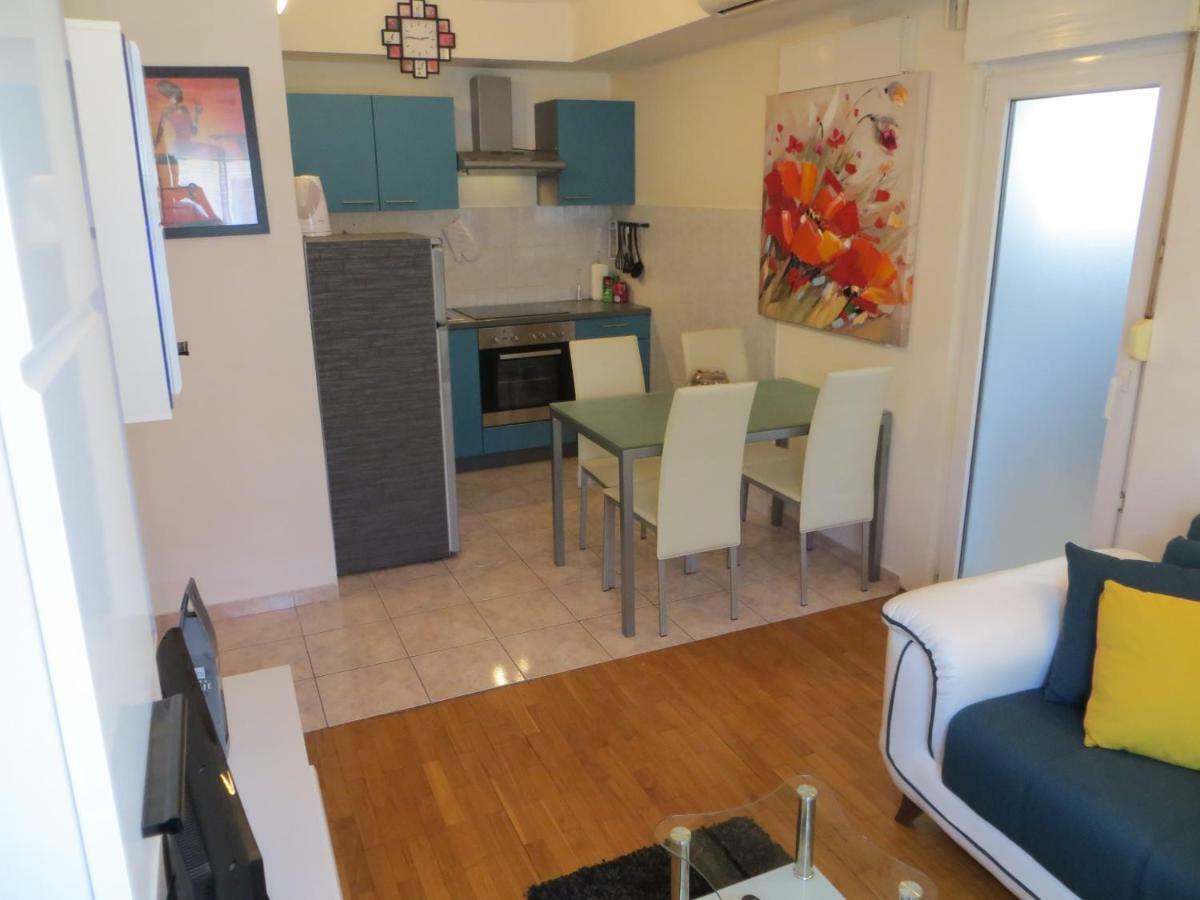 Apartment Milena Omis Exterior photo
